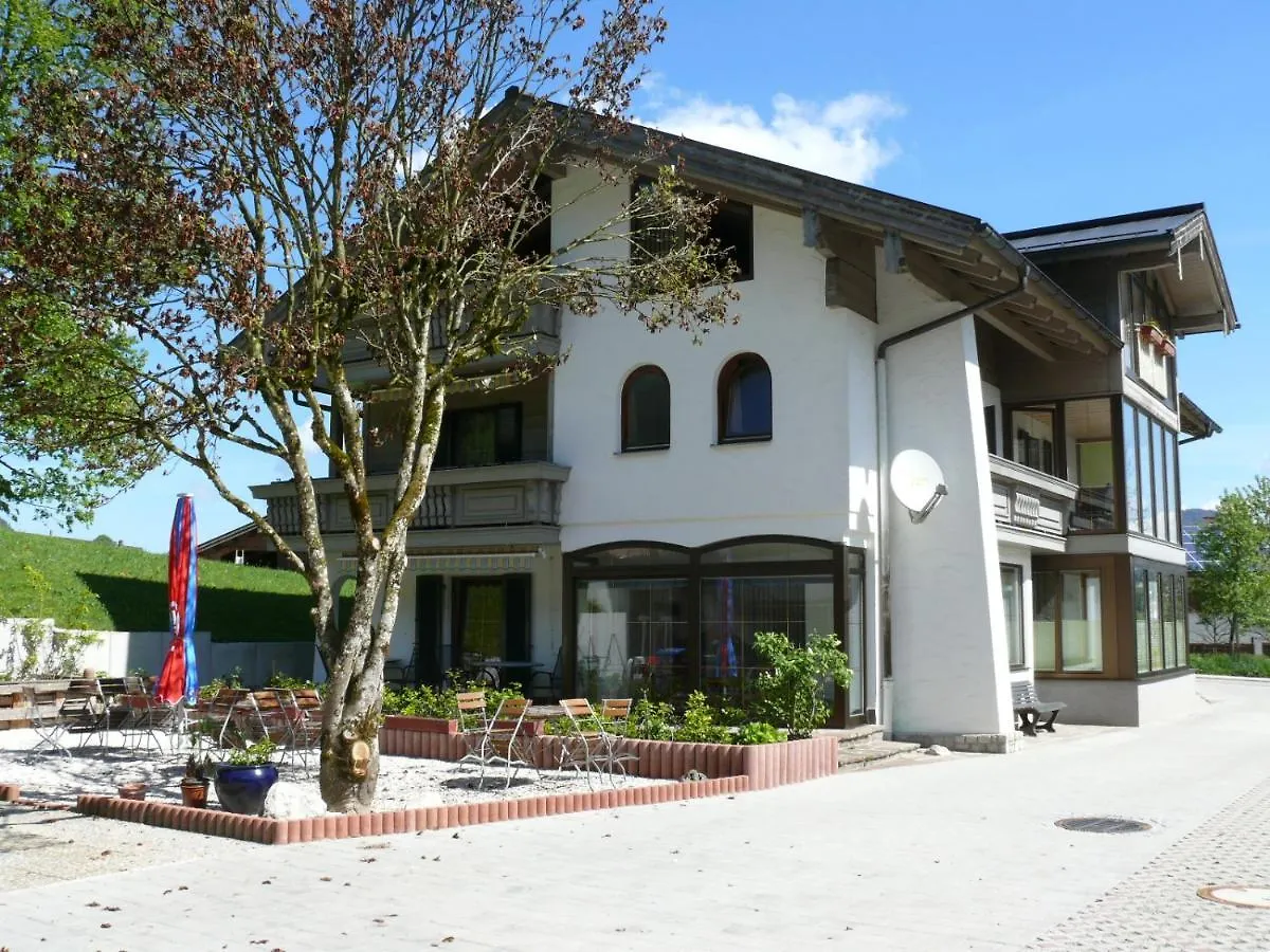 Gaestehaus Friedlich Schoenau am Koenigsee Apartment